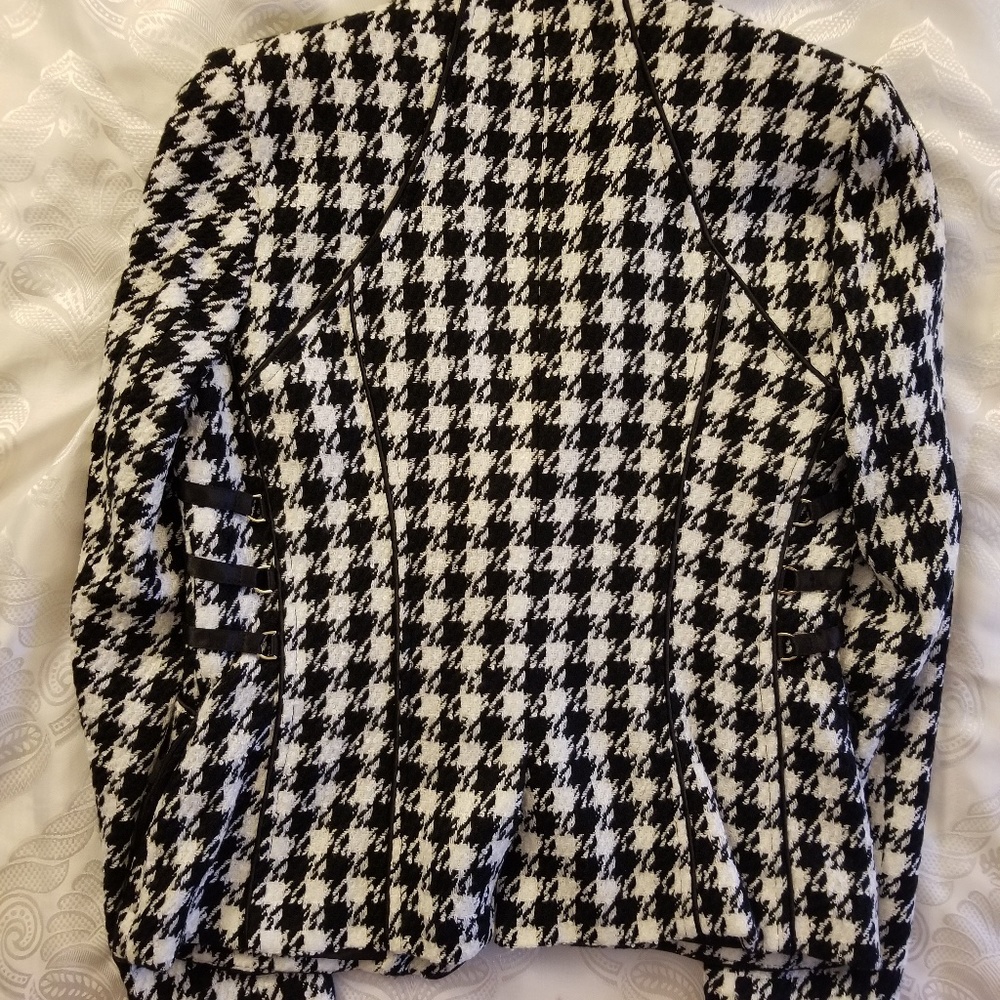 Jacket - Picture 6 of 7